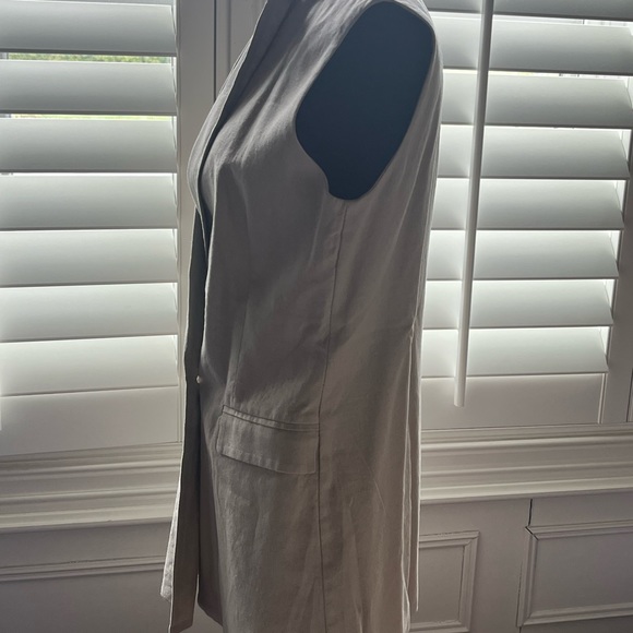 Halston khaki linen vest - Picture 4 of 5